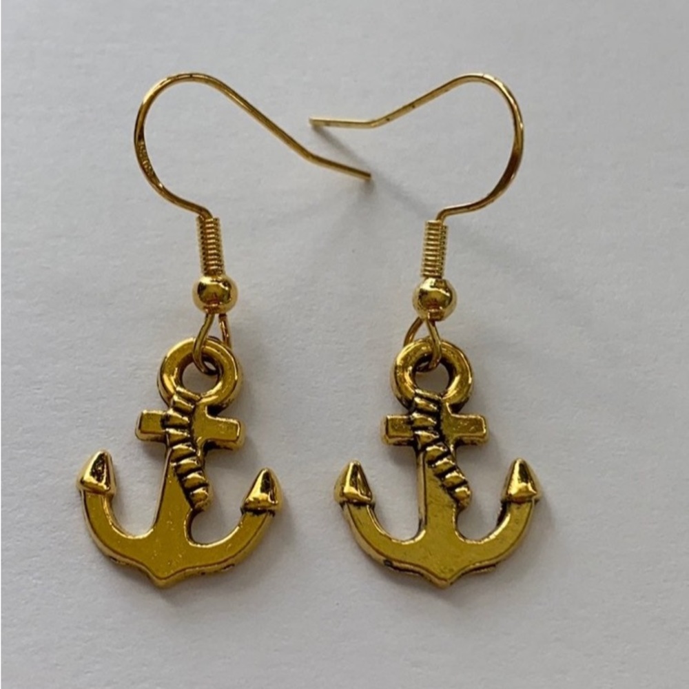 Super Cute Anchor Earrings